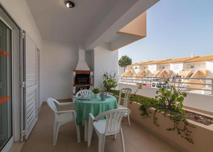 Aldeamento Turistico Aldeia Da Gale