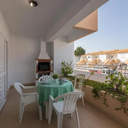 Aldeamento Turistico Aldeia Da Gale