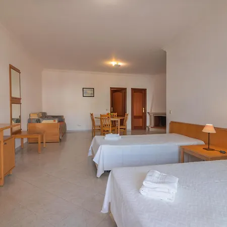 Aldeamento Turistico Aldeia Da Gale