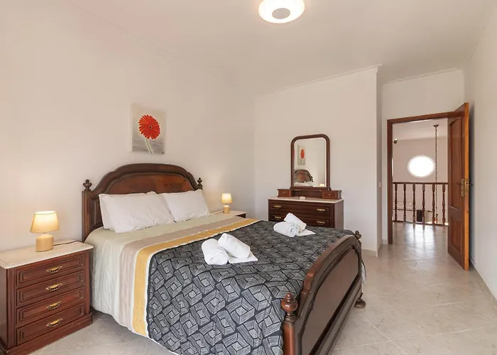 Vakantiepark Aldeamento Turistico Aldeia Da Gale 3*